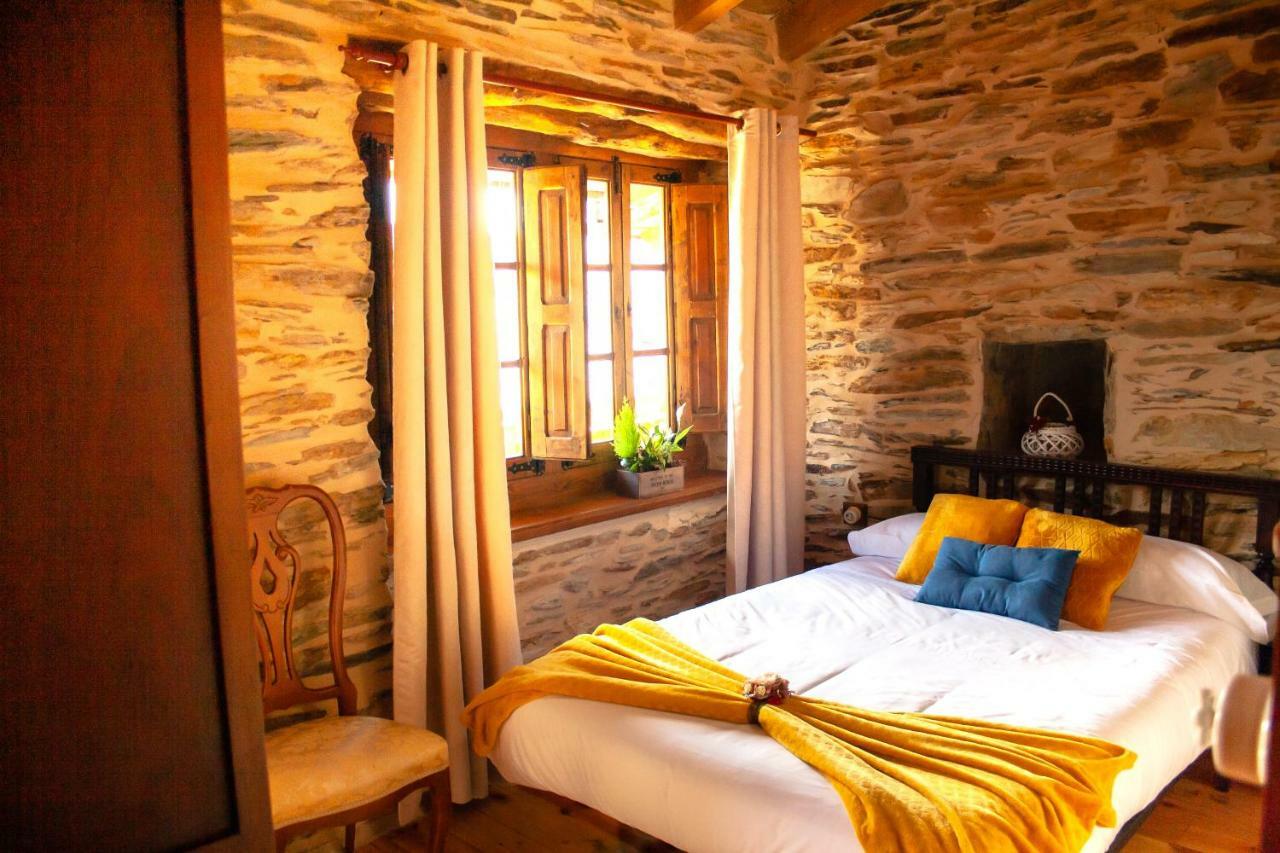 Casa Rural Bierzo Encantado Valle de Finolledo Luaran gambar